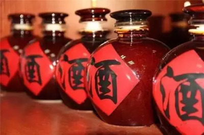 散装酒的崛起_酿酒