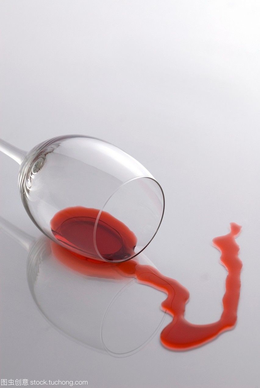 堕落的玻璃酒洒